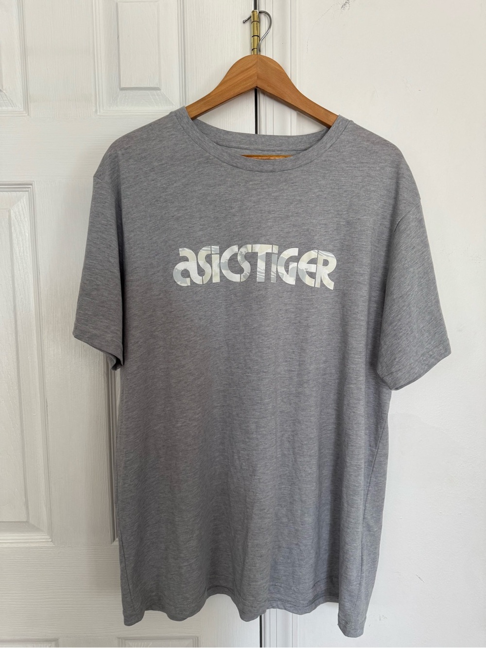 ASICS Tiger Mens Gray Graphic  Short Sleeve T-Shirt Tee Size 2XL